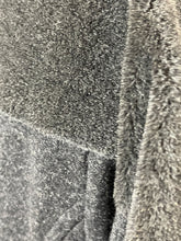 Charger l'image dans la galerie, Manteau Paco Rabanne gros pailleté taille 38