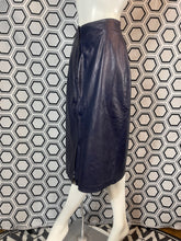 Charger l'image dans la galerie, Jupe en cuir Morabito taille 38