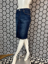 Charger l'image dans la galerie, Jupe en jeans Versace jeans couture taille 40