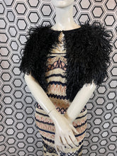 Charger l'image dans la galerie, Exceptionnelle et iconique robe Jean Paul Gaultier Raphia taille 36 et son boléro assorti