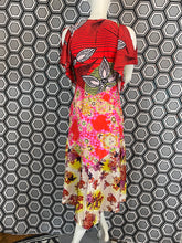 Charger l'image dans la galerie, Superbe robe Christian Lacroix taille 38