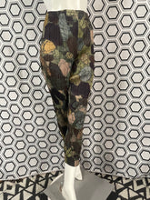 Charger l'image dans la galerie, Pantalon imprimé Pleats Please Issey Miyake