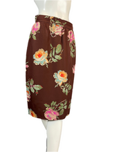 Charger l'image dans la galerie, Jupe à fleurs Ungaro taille 38