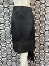 Charger l'image dans la galerie, Jupe asymétrique Céline taille 38