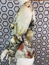 Charger l'image dans la galerie, Incroyable chemise Roberto Cavalli taille 38