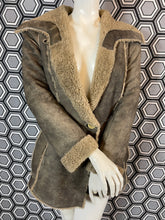 Charger l'image dans la galerie, Peau lainée Vivienne Westwood Red label taille 36