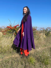 Charger l'image dans la galerie, Cape violette Yves Saint Laurent rive gauche taille 38