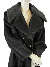 Charger l'image dans la galerie, Manteau Paco Rabanne gros pailleté taille 38