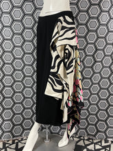Charger l'image dans la galerie, Jupe Dries Van Noten taille 38