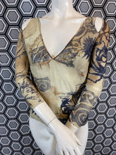 Charger l'image dans la galerie, Haut en mesh Roberto Cavalli taille 42