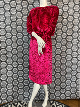 Charger l'image dans la galerie, Jupe en velours Yves Saint Laurent rive gauche taille 44