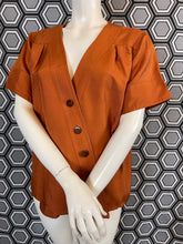 Charger l'image dans la galerie, Haut Yves Saint Laurent rive gauche taille 38