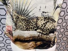 Charger l'image dans la galerie, Incroyable chemise Roberto Cavalli taille 38