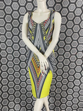 Charger l'image dans la galerie, Incroyable robe Gai Mattiolo taille 38