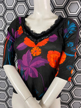 Charger l'image dans la galerie, Haut Dolce & Gabbana fleurs taille 36