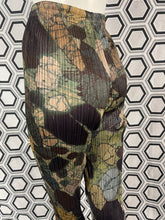Charger l'image dans la galerie, Pantalon imprimé Pleats Please Issey Miyake