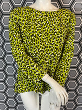 Charger l'image dans la galerie, Superbe blouse léopard Yves Saint Laurent rive gauche taille 42