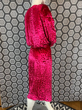 Charger l'image dans la galerie, Jupe en velours Yves Saint Laurent rive gauche taille 44