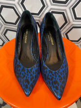 Charger l'image dans la galerie, Escarpins bleu merallisé léopard pointure 37,5 italienne.