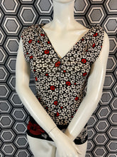 Charger l'image dans la galerie, Haut Jean Paul Gaultier maille taille 38