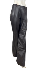 Charger l'image dans la galerie, Pantalon en cuir Mugler taille 36