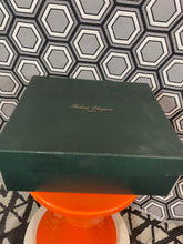 Charger l'image dans la galerie, Paire de chaussures Neuves Robert Clergerie pointure 5,5