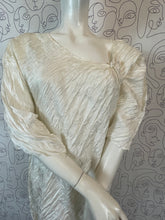 Charger l'image dans la galerie, Robe Issey Miyake taille 40