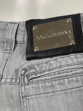 Charger l'image dans la galerie, Jeans gris clair Dolce & Gabbana taille 34