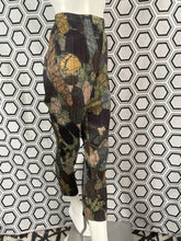 Charger l'image dans la galerie, Pantalon imprimé Pleats Please Issey Miyake