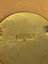 Charger l'image dans la galerie, Lot de 9 clips et une broche vintage