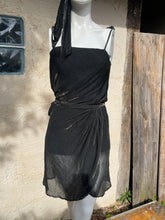 Charger l'image dans la galerie, Ensemble de plage : combishort et paréo métallisé taille 38