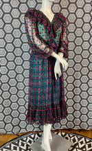 Charger l'image dans la galerie, Robe Ted Lapidus en soie taille 40