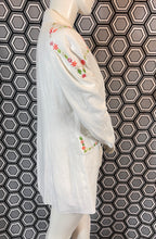 Charger l'image dans la galerie, Veste brodée de fleurs Korii Joko taille 40
