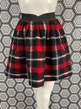 Charger l'image dans la galerie, Jupe écossaise JC de Castelbajac taille 36