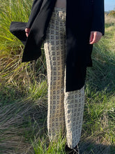 Charger l'image dans la galerie, Pantalon Prada brodé doré taille 38