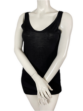 Charger l'image dans la galerie, Débardeur Prada taille 38