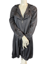 Charger l'image dans la galerie, Veste en soie Céline taille 38