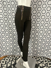 Charger l'image dans la galerie, Pantalon Givenchy empiècement cuir taille 36