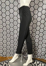 Charger l'image dans la galerie, Pantalon noir Prada taille 34