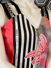 Charger l'image dans la galerie, Robe Versace Jeans taille 38