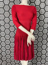 Charger l'image dans la galerie, Robe Alaïa framboise taille 36