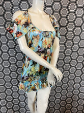 Charger l'image dans la galerie, Haut neuf Jean-Paul Gaultier taille 40