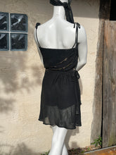 Charger l'image dans la galerie, Ensemble de plage : combishort et paréo métallisé taille 38