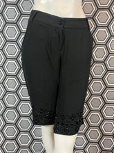 Charger l'image dans la galerie, Bermuda Red Valentino brodé de perles taille 38