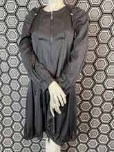 Charger l'image dans la galerie, Veste en soie Céline taille 38