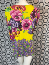 Charger l'image dans la galerie, Haut Versace jeans couture taille 40