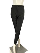 Charger l'image dans la galerie, Pantalon noir Prada taille 34