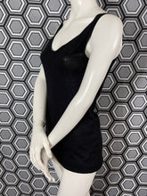 Charger l'image dans la galerie, Débardeur Prada taille 38