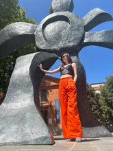 Charger l'image dans la galerie, Incroyable bustier en cuir à seins coniques Jean Paul Gaultier taille 36