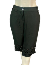 Charger l'image dans la galerie, Bermuda Red Valentino brodé de perles taille 38